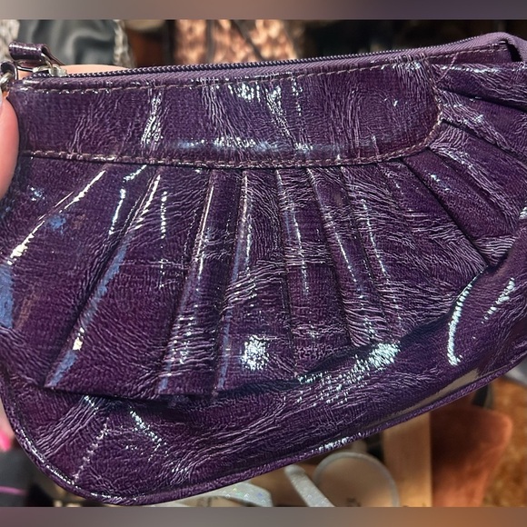 Deep Purple Vegan Patent Leather Clutch Wristlet Bag NWOT!​​​ - Picture 3 of 6